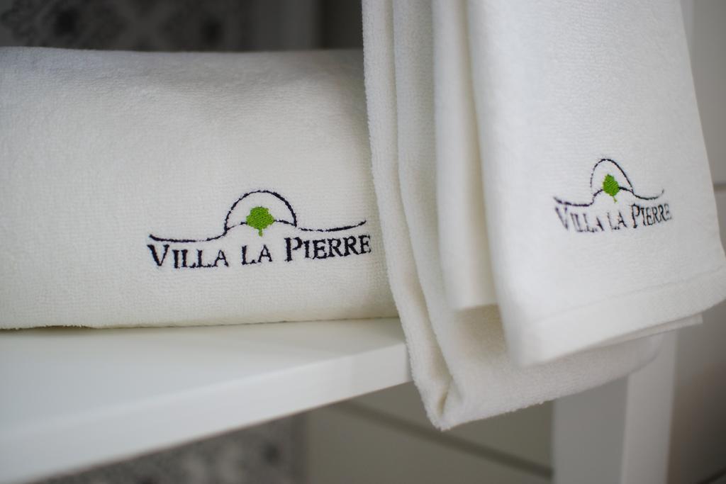 Villa La Pierre Strzegom Exterior photo